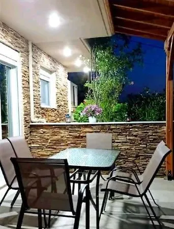 Nouli's Mountain View Haven * Nikiti (Sithonia)
