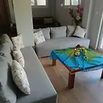 Feriehus Nouli's Mountain View Haven *