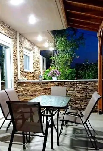 Nouli's Mountain View Haven * Nikiti (Sithonia)