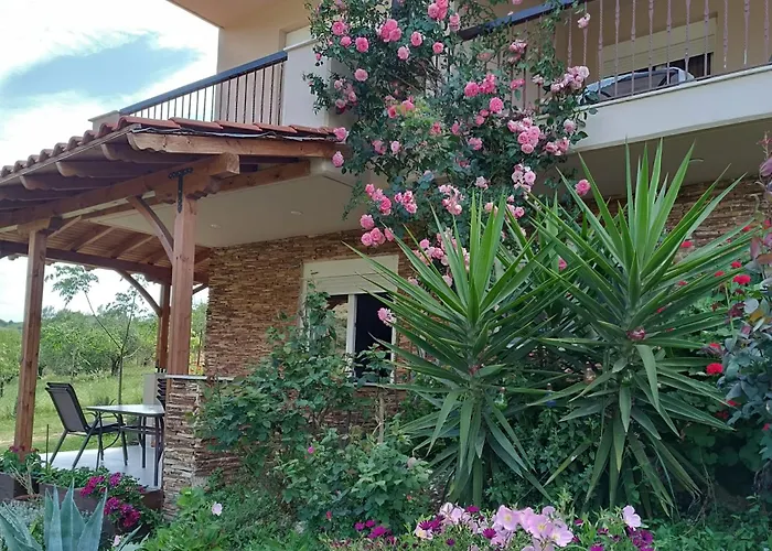 Nouli's Mountain View Haven *